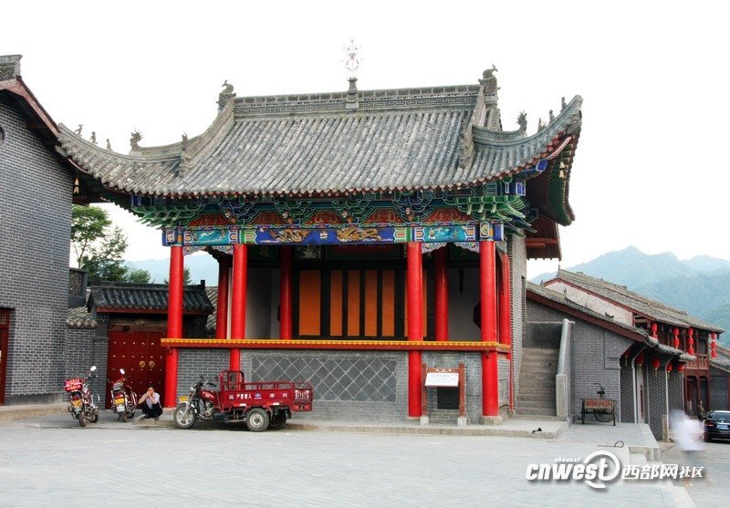 穿越历史的沧桑与厚重:感受华阳古镇_魅力西安