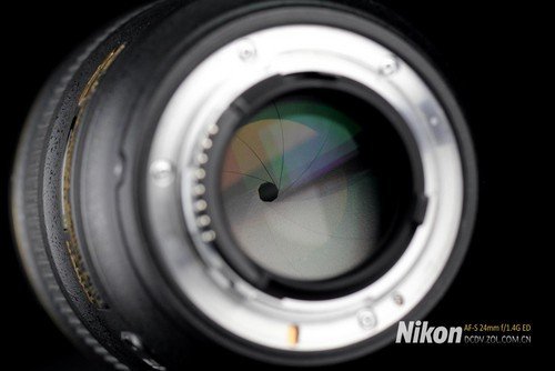 尼康广角新镜皇AF-S尼克尔24mm\/F1.4G评测