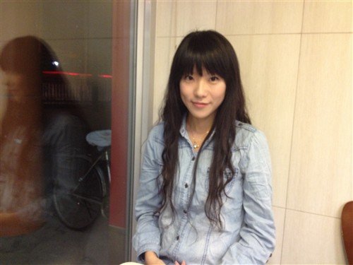 群众的体验最真实--街头<em>素人</em>评测iPhone4S_大