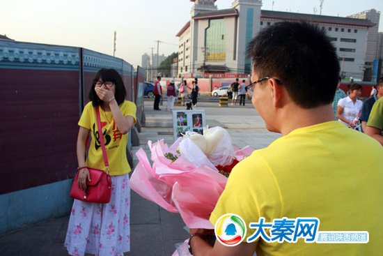 《求婚帮帮团》第一季 火热报名中