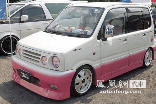 超级可爱的铃木北斗星--日本改装卡通汽车