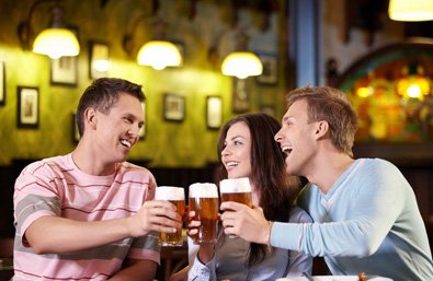 健康提醒:聚会喝酒脸红者小心易患这几种病
