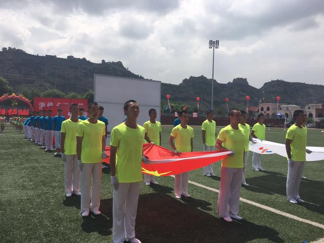 陕西省第十一届中学生运动会在神木开幕