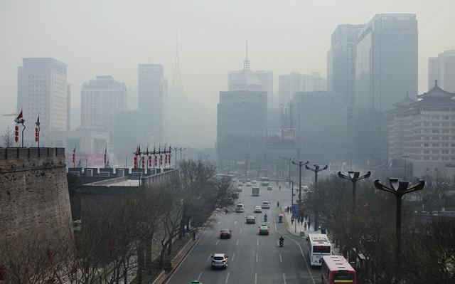 多因素致西安雾霾加重 城市规划应加气候评估