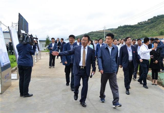 铜川市委书记郭大为、市长杨长亚率观摩团