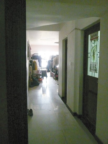 烤肉店员工<em>宿舍</em>飘臭味 左邻右舍被熏出眼泪_大