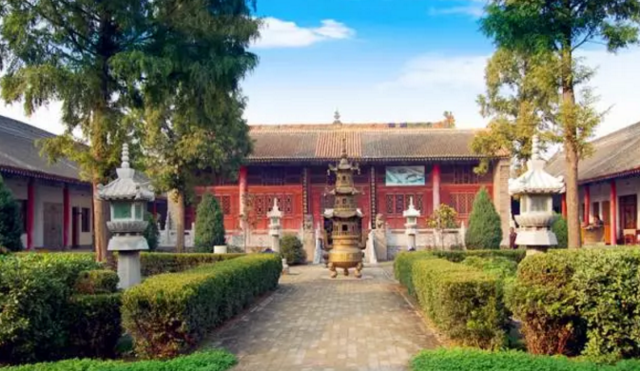 天下城隍戴相帽 唯有咸阳武功城隍佩王冠