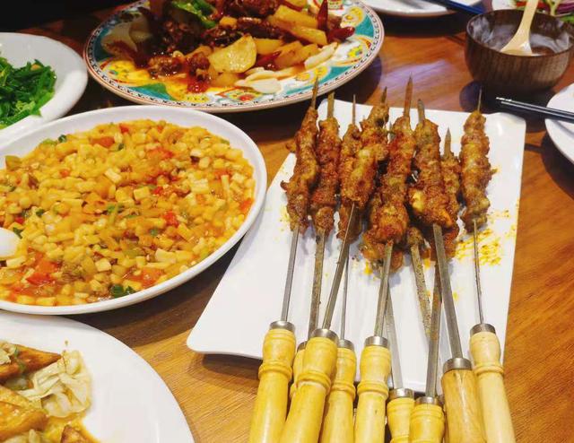 巴依老爷新疆美食餐饮 西安盛大开业折扣多多
