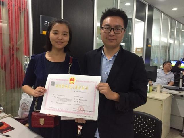 首发!高新区行政审批服务局为西安高新区足球