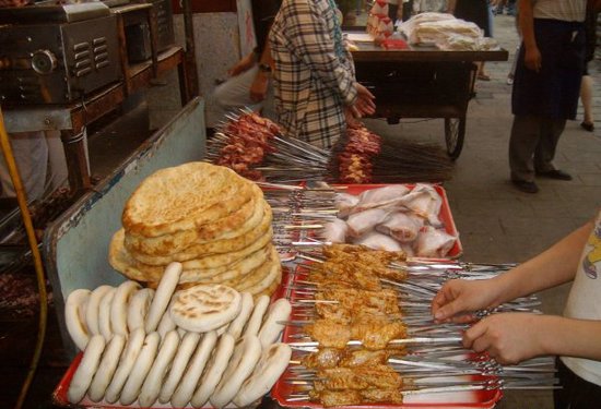 回民街小吃排行_除了回民街,这4条街也是西安人钟爱的美食街,充满地道烟火气息