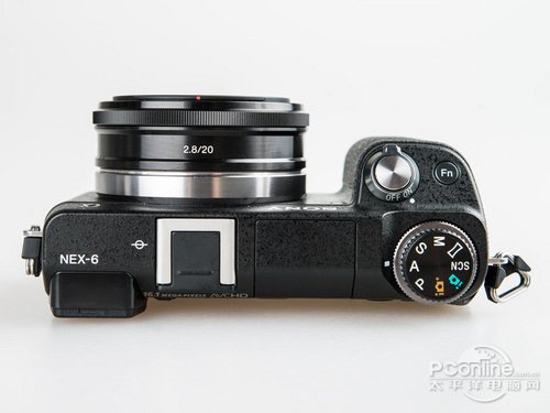 最薄的NEX镜头 索尼E 20mm F2.8镜头评测