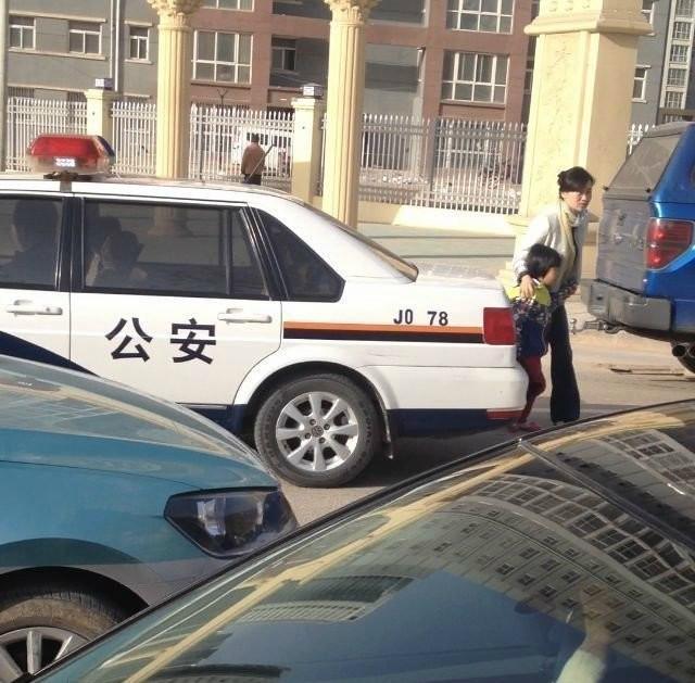 吴起公安局副政委涉公车私用送娃上学 被警告