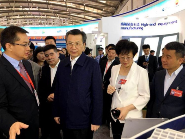 打造万亿级工业大走廊 西安经开区亮相2018年