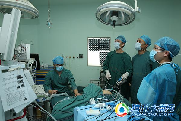 婴儿患癌于西安行腹腔镜手术 系全球年龄最小