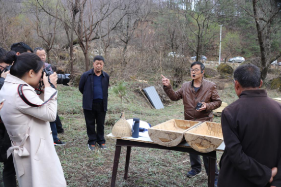 留壩蜂蜜創(chuàng)下最高歷史拍賣價格 市場售價150元/斤