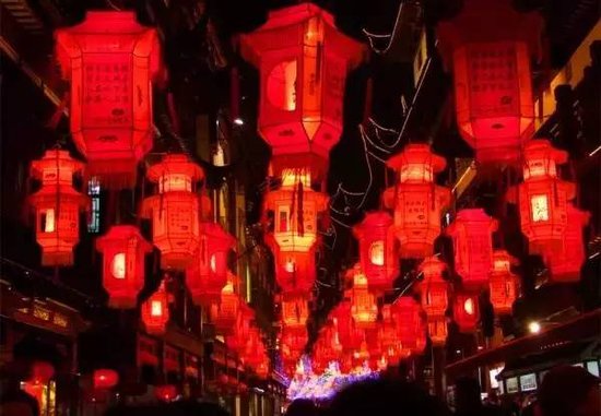 花灯璀璨闹元宵!--猜灯谜_频道-湘潭