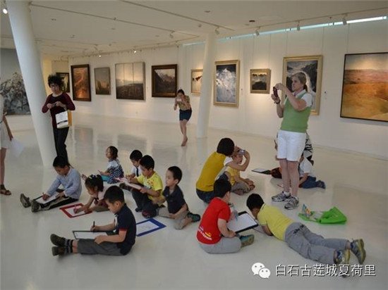 白石古莲城 片区发展最好的审美培养方法:带孩子参观美术馆