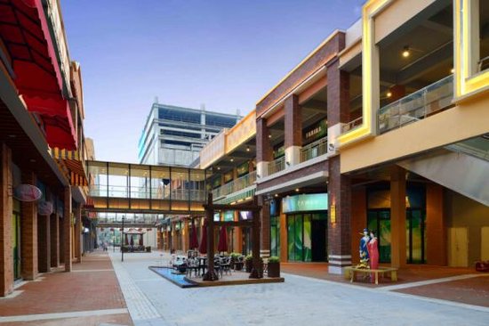 求几幅老人逝世三周年纪念的对联~