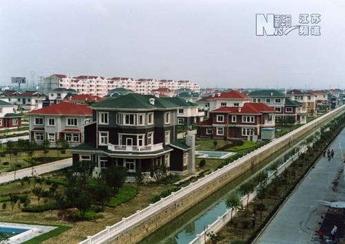 杭州人均gdp_2015华西村人均gdp(3)