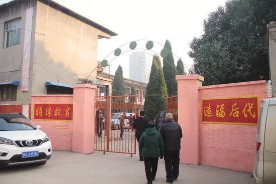 公益丨向最伟大的人致敬,理想国聆听天使之声