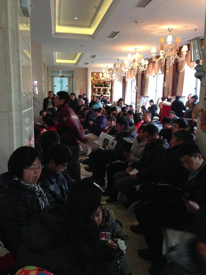 绿地高铁东城7#8#楼盛大公开 2小时超百余套