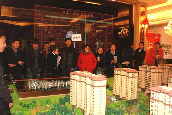 盐城22盘联动 腾讯看房团三百余名网友决战暖