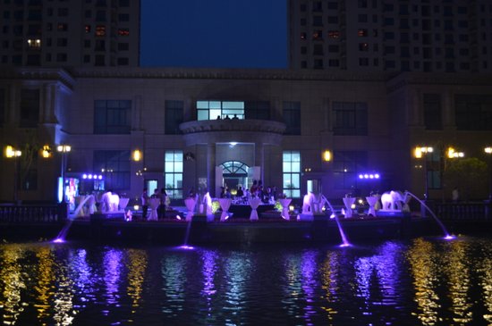 濠璟半岛:总裁家宴 共飨好时光_频道-盐城