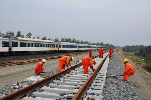 扬州交通迎来大变革 即将迈入高铁动车双时代