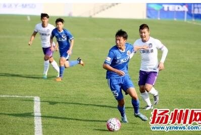 扬州首座专业足球场获点赞 未来将向普通市民