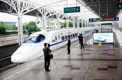 江都抢抓动车时代发展机遇 置业者偏爱与金鹰