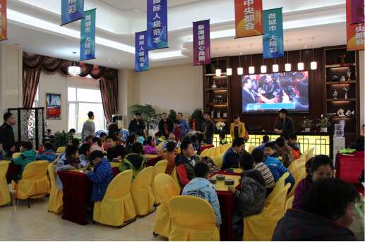 红星国际广场少儿围棋大赛上演棋妙之旅_频