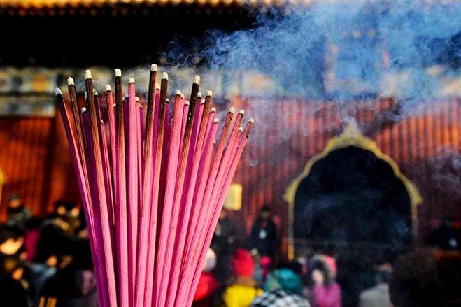 各大旅游景点的香火都非常旺盛 各大旅游景点的香火都非常旺盛