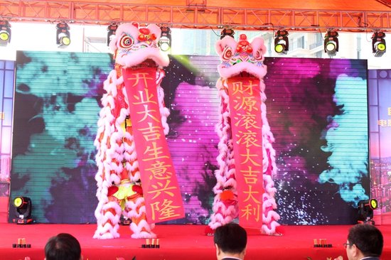 恒大影城巨幕来袭 宜昌电影从此大不同