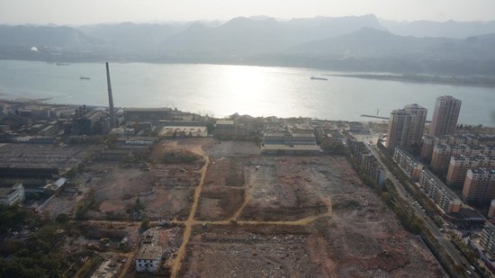 120米大烟囱近期爆破 中建·宜昌之星地标崛起