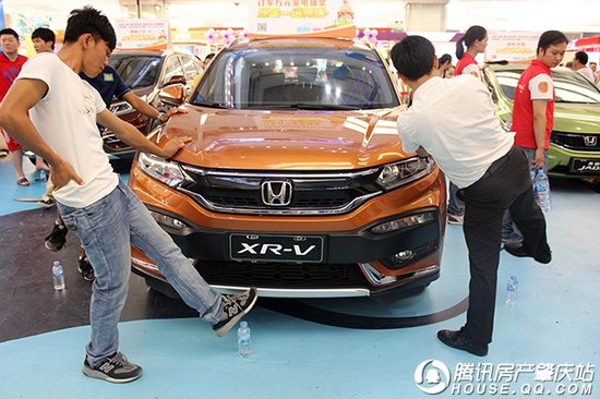 尚东名筑摸车大赛热身赛圆满举办 参与者全城持续招募中