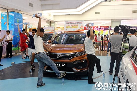 尚东名筑摸车大赛热身赛圆满举办 参与者全城持续招募中