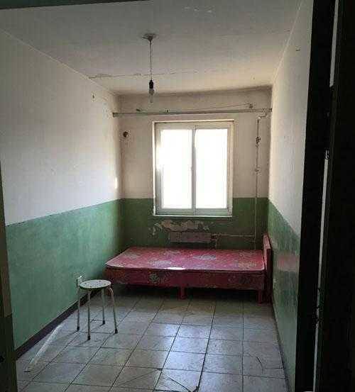 穷小伙5万装修二手房 房东看了后悔把房卖了!