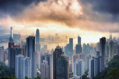 房地产行业格局加速重构 5000亿级房企呼之欲出