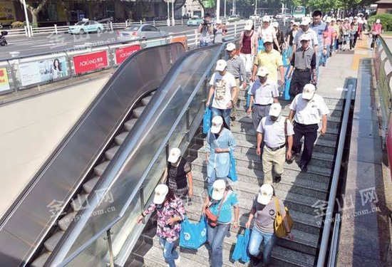 我市举行9·18人防疏散演练_频道-镇江