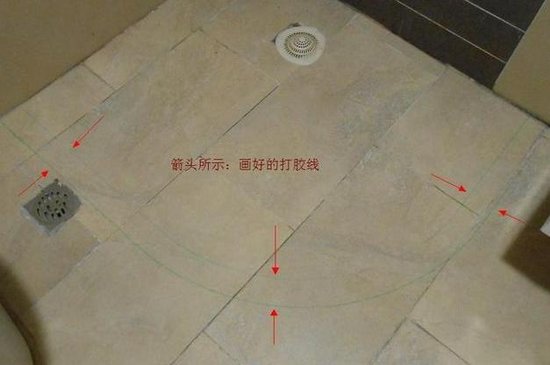 要想浴室不会溅水,只需安装挡水条,半小时搞定!