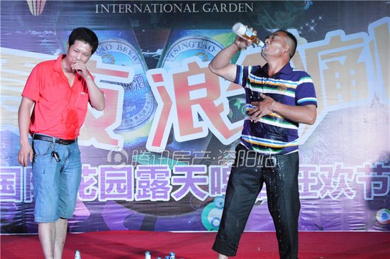 今夜,视频露天啤酒节点燃了你的整个夏天?龙华音乐寺图片