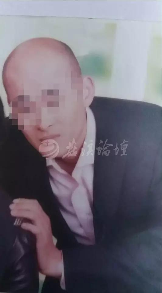 温州妻子被丈夫疯狂砍杀 头颅差点被砍下