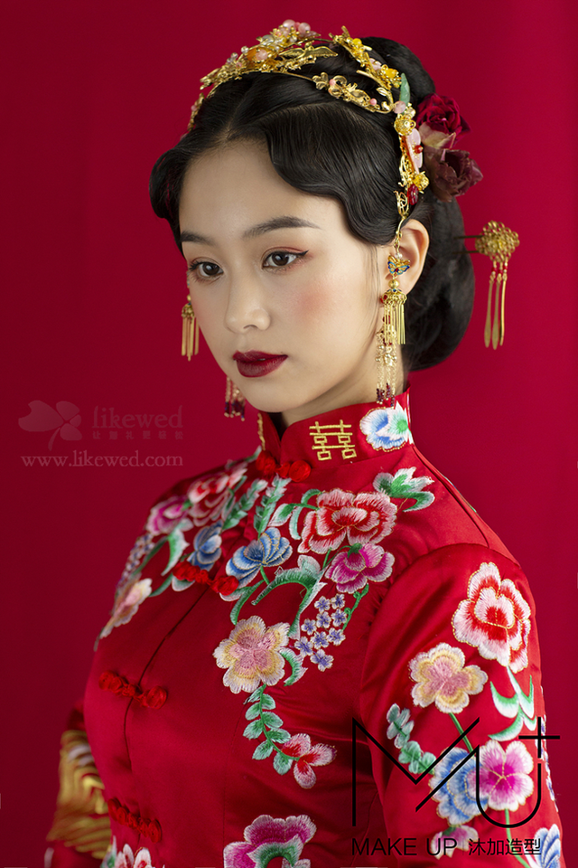 中式新娘造型 美艳不可方物