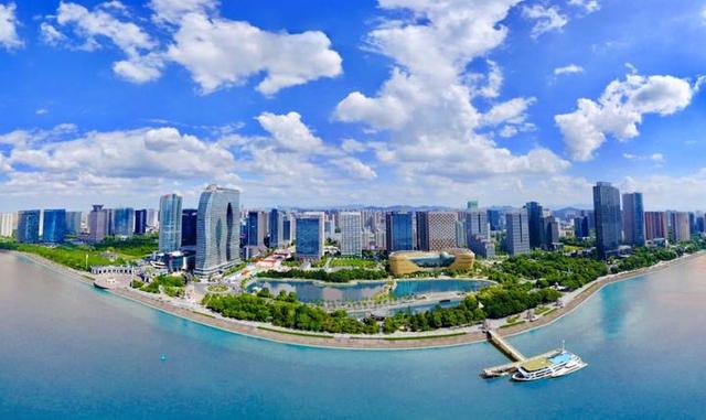 滨江人均gdp_南通滨江公园
