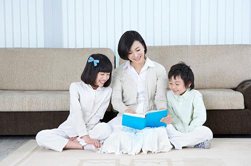 第21个世界阅读日 至少这一天让孩子做富豪
