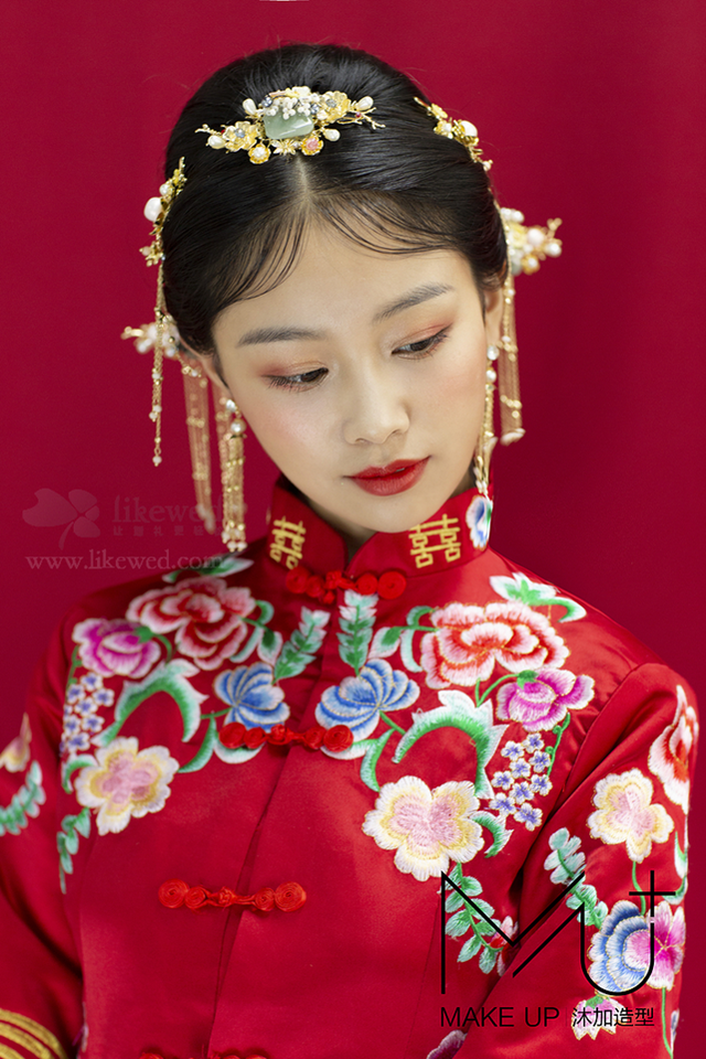 中式新娘造型 美艳不可方物
