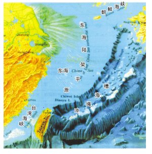 东海海底地形图显示:冲绳海槽就是中国东海大陆架延伸的终止.