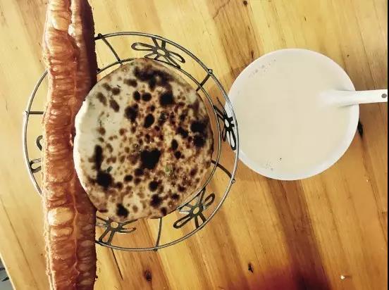 金华一位大叔靠卖烧饼攒了7套房 不包括店面