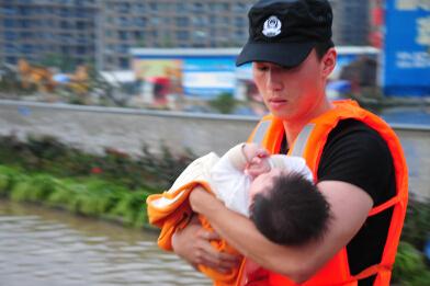 洪水突袭浙江45万人受灾 今起降雨将明显减弱