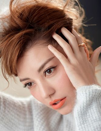 <em>白发</em>拔一根长十根 6招减少<em>白发</em>生长_大浙网_腾